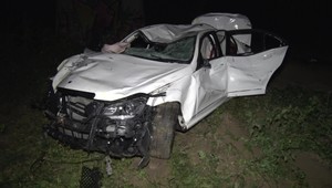 Auto s mladými pasažiermi skončilo v rieke. Najvážnejšie zranenia utrpel iba 11-ročný chlapec