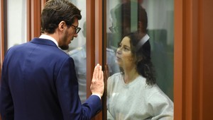 Za 52 dolárov Ukrajine na 12 rokov väzenia. Ruský súd odsúdil ženu za vlastizradu