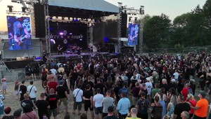 Festival sľuboval svetové mená, fanúšikovia dostali menej. Teraz žiadajú vrátenie peňazí
