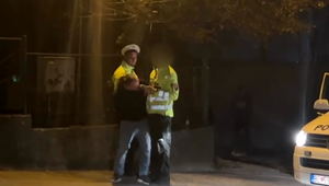 Opitý taxikár nabúral do iného auta a navyše sa správal agresívne