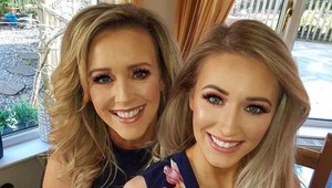 Rozlúštite túto hádanku? Tipnite si, ktorá je mama a ktorá jej dcéra