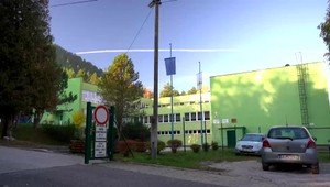 Žiak ôsmeho ročníka mal okrem školských pomôcok v taške aj sekeru. 14-ročného Alexa zadržala NAKA