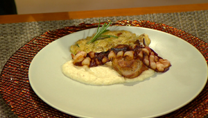 Bravčová panenka na dubákovej omáčke so zelerovým pyré