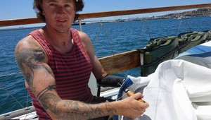 Vojna ho pripravila o tri končatiny, aj tak si splnil sen: Cestuje na lodi okolo sveta