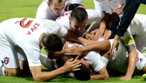 Trnava ukončila domácu hegemóniu D.Strede! Stačil gól Vlaska