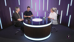 Stand-up komici Trnka a Gulík o politických kuriozitách a iných slovách na kur....