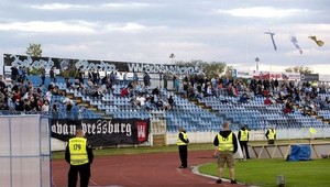 Slovan môže zostať na Pasienkoch, UEFA má TIETO podmienky