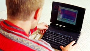 Pomstil sa bývalej frajerke. Medzi jej kolegami kolujú nahé fotografie