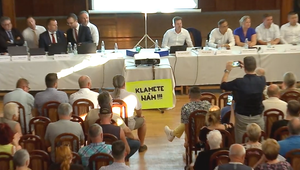 Priemyselný park a baterkáreň v Šuranoch: Primátor reaguje na vyhrážky smrťou