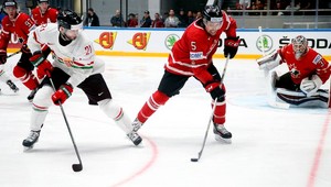 Sedem statočných. Kanaďania si zastrieľali proti Maďarsku