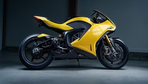 Elektrický superbike Damon chce zaujať zákazníkov Tesly