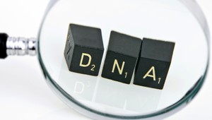 Tento prístroj určuje DNA, pomáha aj polícii