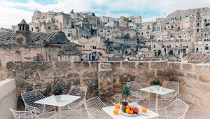 Praveké jaskyne sa zmenili na luxusné apartmány