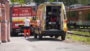 Nevysvetliteľná tragédia: Muž vstúpil na koľajnice a zahynul po zrážke s vlakom