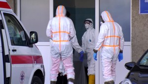 Analýza koronavírusu: Za júl bolo najviac potvrdených prípadov bez príznakov, až 61 %