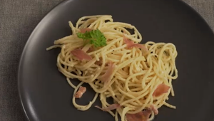 Hlavné jedlo: Internátne príbehy