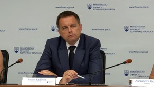 Zákon roka odklepla vláda. Minister financií predložil nový rozpočet