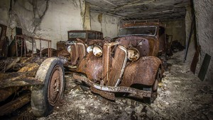Belgický telocvikár objavil 80 rokov stratený autopark
