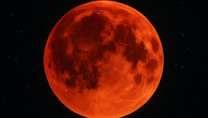 Nedeľa prinesie červený Mesiac: Čaká nás úplné zatmenie