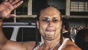 Hudobný svet smúti: Slávny spevák (†50) skonal vo svojom dome!