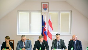 Vláda v Poltári. Okres dostane regionálny príspevok 2,8 milióna eur