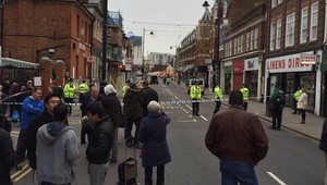 Časť londýnskej štvrte evakuovali, našli nevybuchnutú bombu