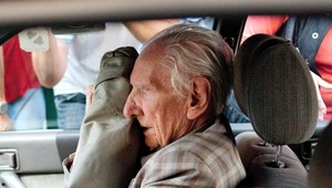 Csatáryho obvinili zo zločinov z čias druhej svetovej vojny