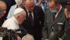 V obci Bojná na pápeža Františka nezabudnú. Odovzdali mi veľmi vzácny dar