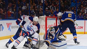 Sekera asistoval pri víťaznom góle, Detroit nehral v Caroline