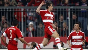 Bayern sa v súboji Titánov sústredí na Rooneyho