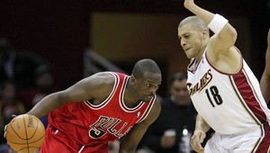 Chicago zdolalo lídra z Clevelandu, Lakers neuspeli v Denveri