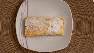 Lístkové cesto s jablkami a pudingom