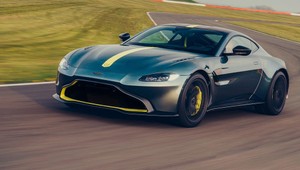 Aston Martin Vantage AMR dostal manuálnu prevodovku: Vznikne len 200 vozidiel
