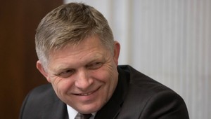 Robert Fico porušoval režim ochrany. Výbor ale rozhodol, že mu ochranka zostane