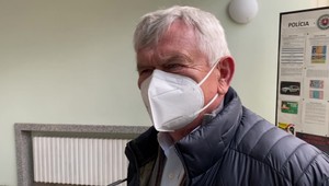 Výsluch bývalého ministra hospodárstva Jahnátka na NAKA súvisel s vydieraním