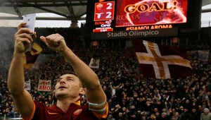 Je to pán! Totti si selfie fotkou zvečnil vyrovnanie rekordu