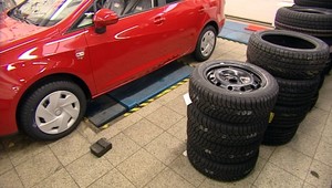 Vodiči, zostáva už iba pár dní do povinnosti mať prezuté zimné pneumatiky