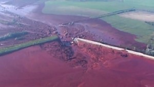 Súd rozhodol o trestoch v prípade ekologickej havárie. Pozostalí obetí hovoria o výsmechu