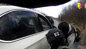 Na ulici ho dobodali, no vďaka rýchlym záchranárom prežil