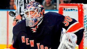 KURIÓZNE VIDEO: Kustód Rangers šije ako singerka!