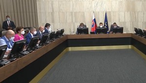 Zmeny v poslaneckých kluboch: Juraj Šeliga do KDH?