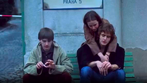 TOTO video prevalcovalo sociálne siete: Ako dnes vyzerajú miesta, kde sa nakrúcali Pelíšky?