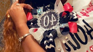 Žena urobila šialenú vec a teraz jej nikto nevie pomôcť: Viac ako MESIAC sa ani jeden vlas na jej hlave nepomohol