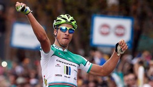 Sagan (23) predviedol v Alberte ďalšie víťazné gesto