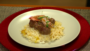 Surf and turf (steak zo sviečkovice, kreveta), mangová ryža