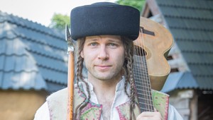 Tomáš Bezdeda ako národne cítiaci zbojník Slotovčík: Jeho svojrázny prízvuk baví národ!