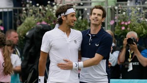 Chyba hodná dorastenca. Murrayho spoluhráč komicky zahodil gem