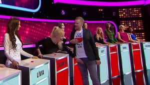 Zuzanita sa nevedela vpratať do kože: Prachařa obchytkávala v rozkroku!