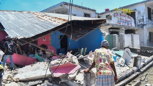 Ničivé zemetrasenie na Haiti si už vyžiadalo 724 obetí