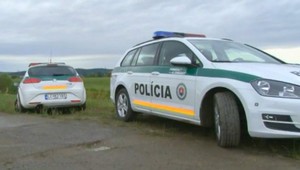 Rieka Ipeľ vyplavila telo muža, bol len v spodnej bielizni